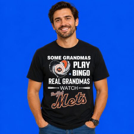 Some Grandmas Play Bingo Real Grandmas Drink Captain Tee