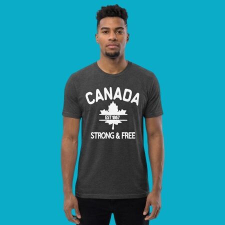 Canada Est 1867 Strong Free Maple Leaf T-Shirt