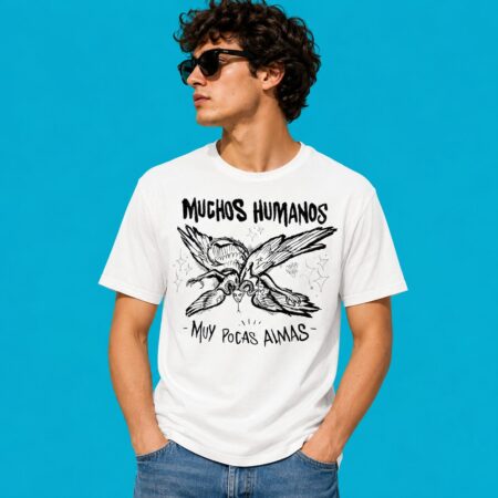 Muchos Humanos Muy Pocas Almas Demon Winged Creature T-Shirt