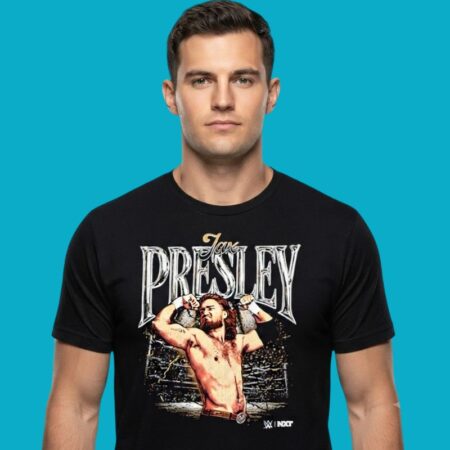Pro Wrestling Star Flex Pose Graphic Tee