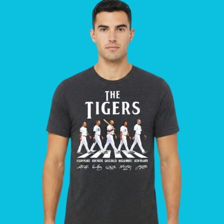 Detroit Tigers Historic Roster Signatures Fan Shirt