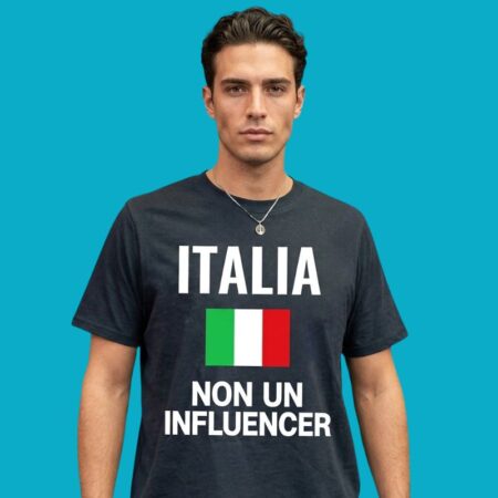 Italia Non È Un Influencer Country Pride Flag Graphic Tee