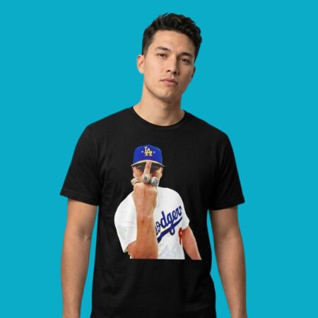 Kiké Hernández Los Angeles Dodgers MLB Middle Finger Graphic Tee