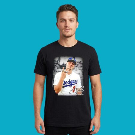 Kiké Hernández Los Angeles Dodgers Portrait & Signature Tee